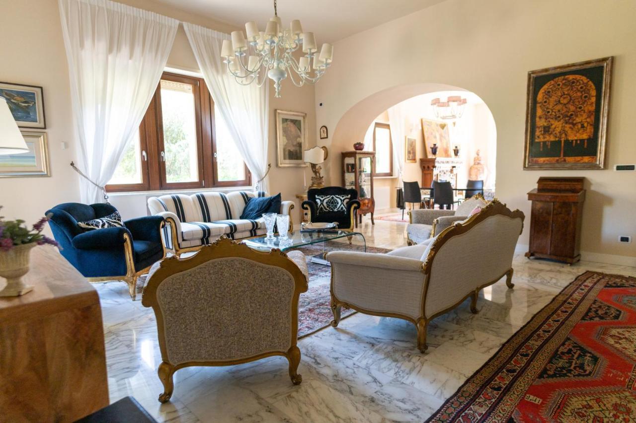 Villa Luisa Bari Zewnętrze zdjęcie